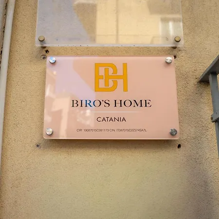 Apartment Biro's
